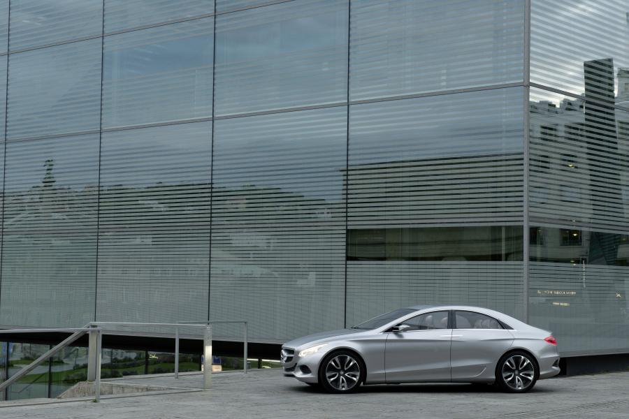  Mercedes-Benz F800 Style Research Vehicle 2010 года  (фото 133 из 193)